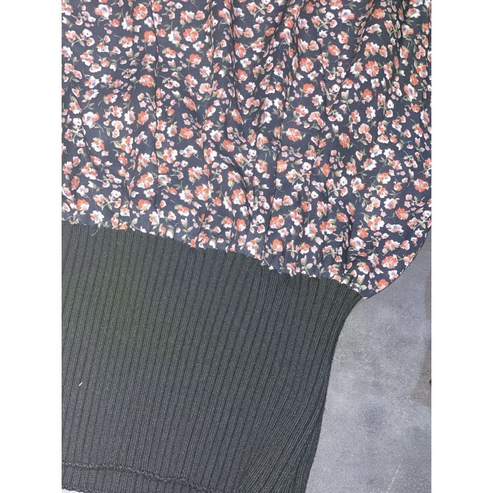NWT Kay + Jay Floral print long sleeve blouse women's size S D-59 - Picture 3 of 10